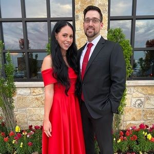 Meet your Posher, Ellen